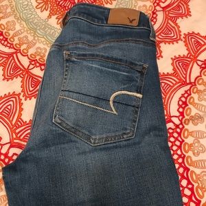 American Eagle skinny jeans